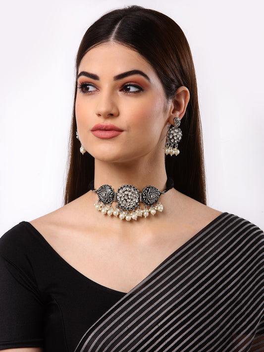 Arrabi Metallic Oxidised Jewellery Set with 2 Earrings (40 cm)