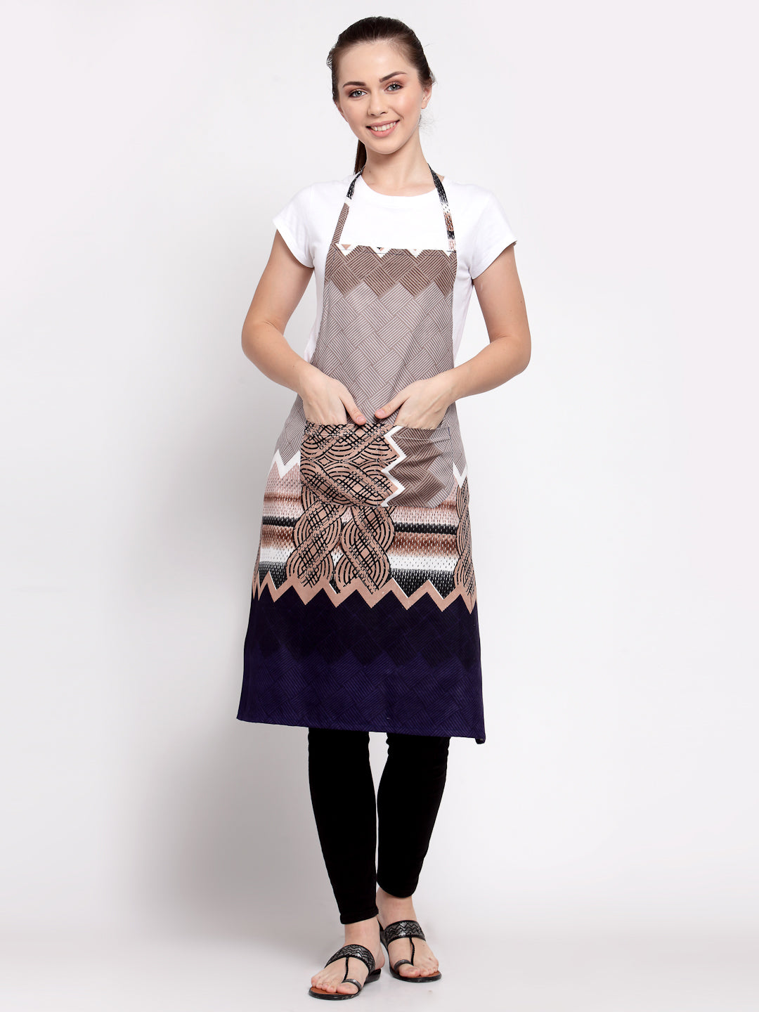 Arrabi Multi Graphic Cotton Blend Apron With 2 Patch Pocket (85 x 70 cm)