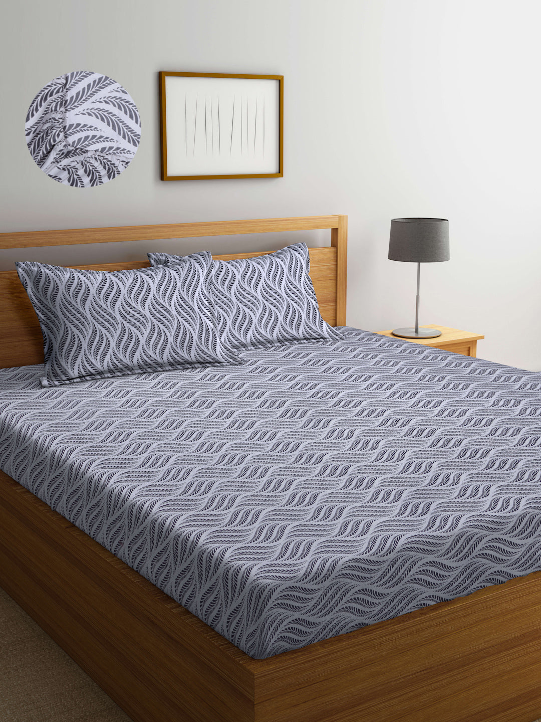 Arrabi Grey Geometric TC Cotton Blend King Size Fitted Bedsheet with 2 Pillow Covers(250 X 215 Cm )
