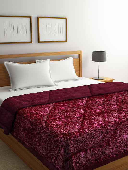 Arrabi Red Floral Polyester King Size 950 GSM Double Quilt (240 X 210 cm)