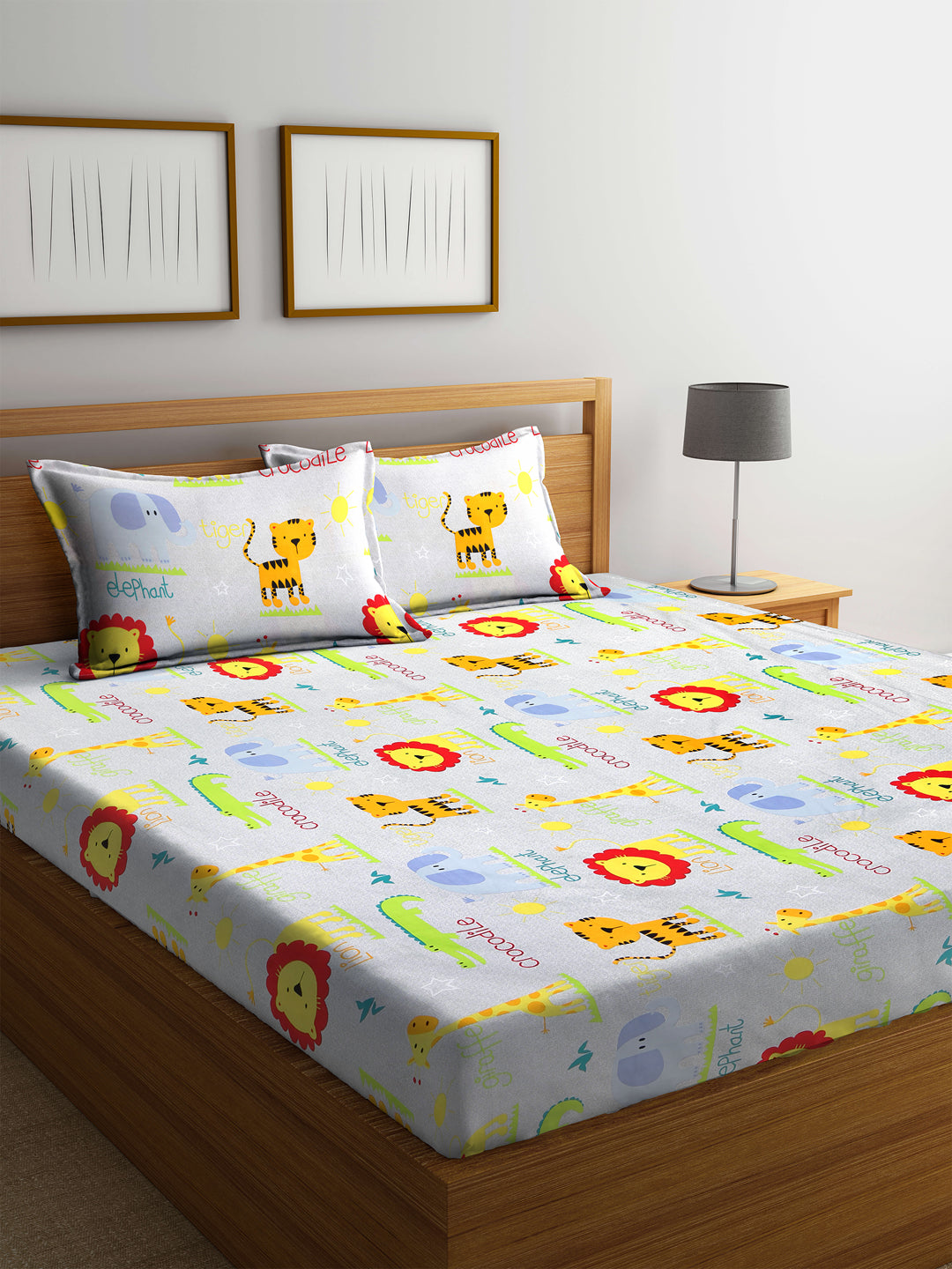 Kid's Special King Size Bed Sheet Set with 2 Pillow Covers by Arrabi® (250 x 220 cm)