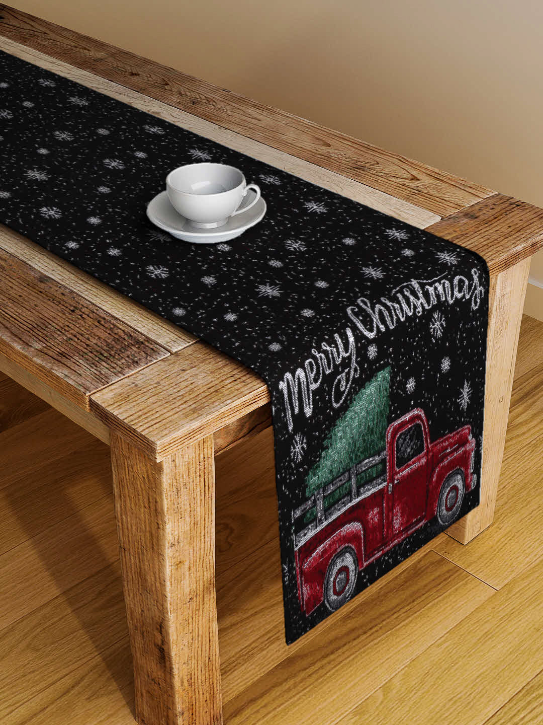 Arrabi Black Graphic Blended Cotton 4 SEATER Table Runner (130 x 33 cm)