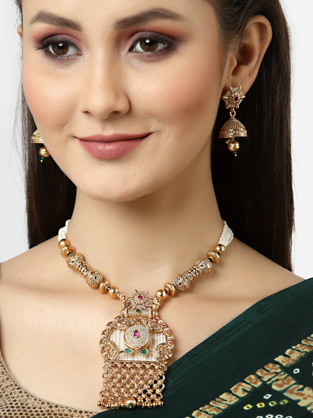 Arrabi Gold Handcrafted Jewellery Set with 2 Earrings (56 cm)
