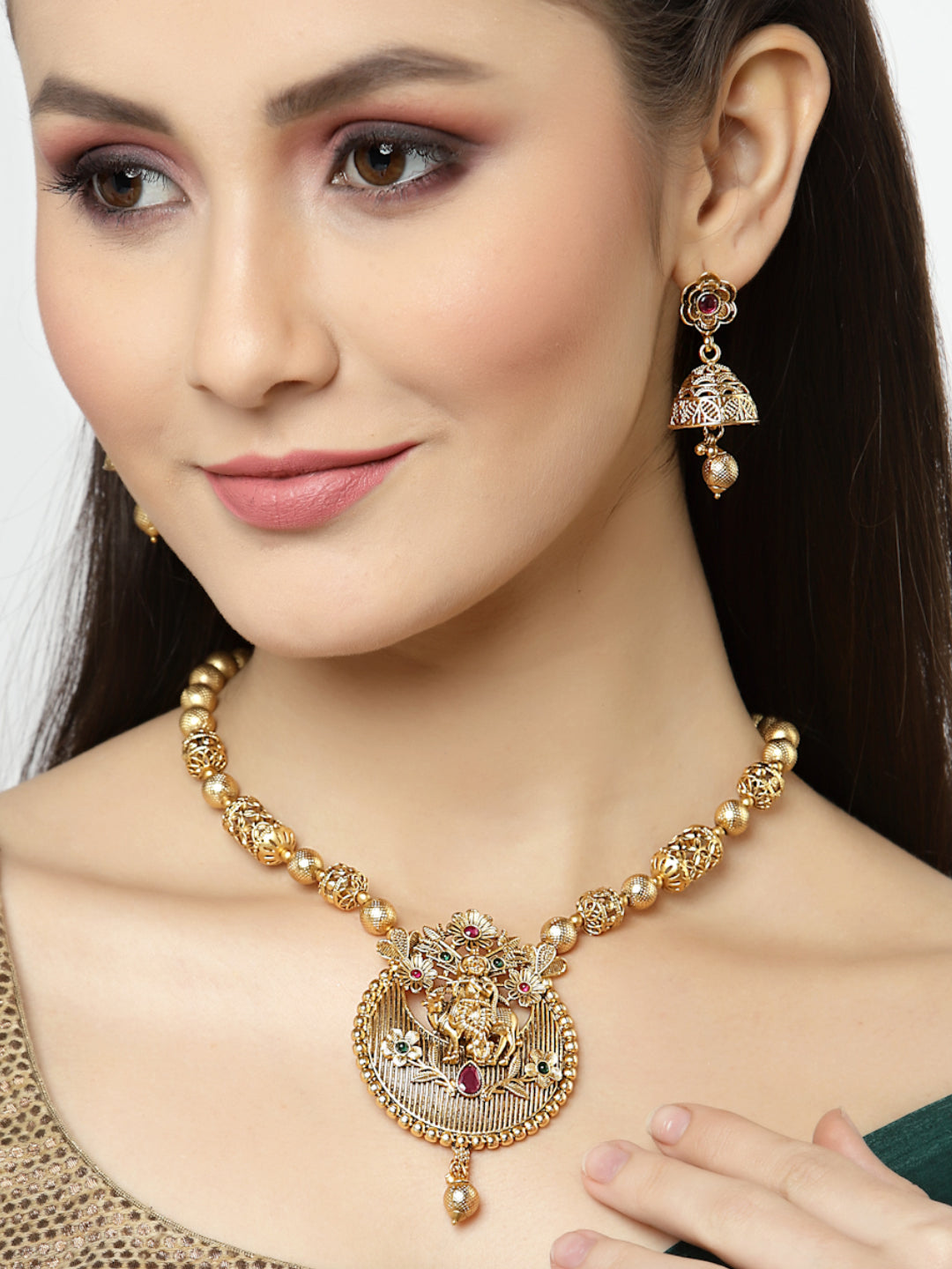Arrabi Gold Handcrafted Jewellery Set with 2 Earrings(56 cm)