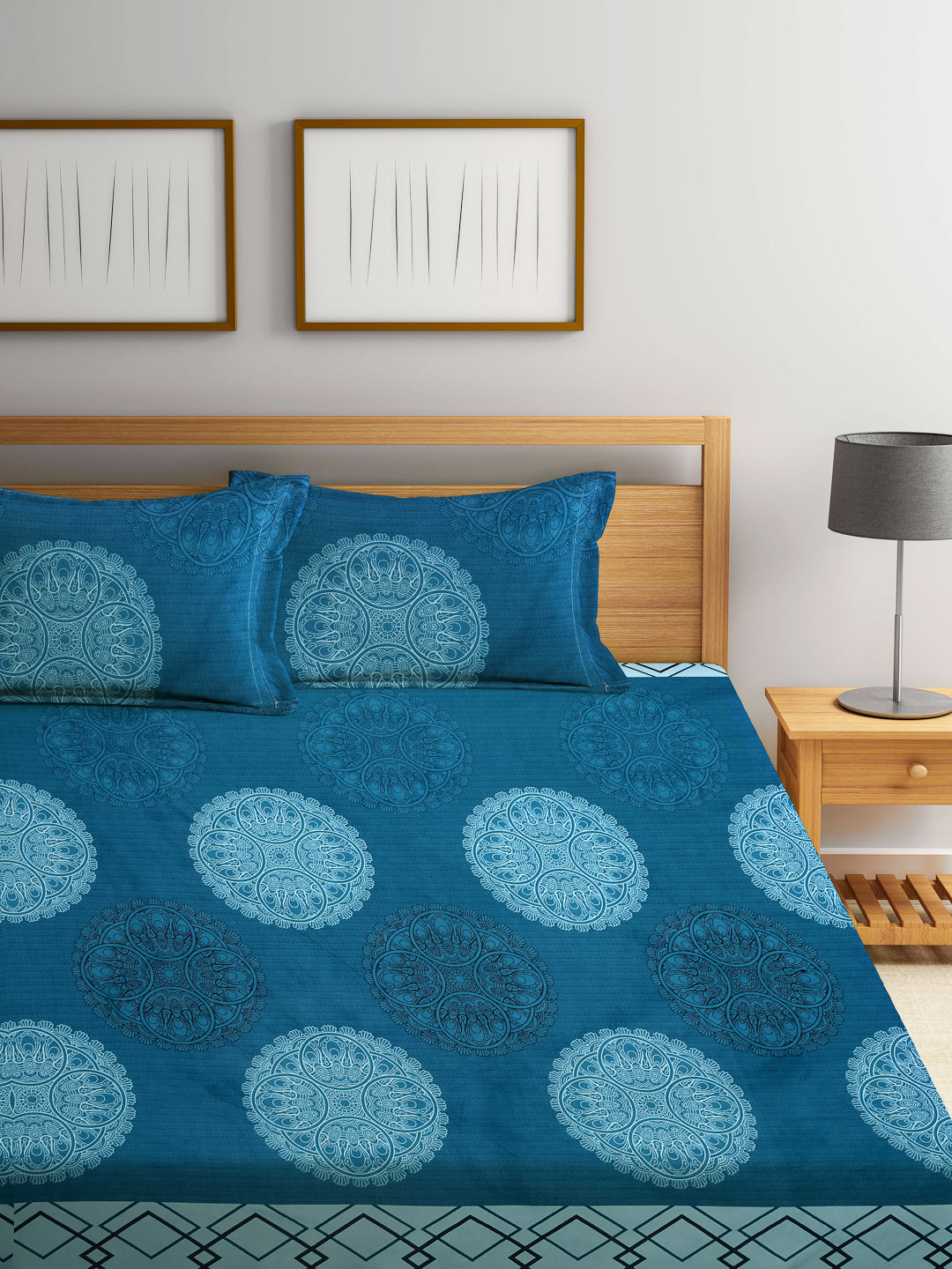 Arrabi Blue Indian TC Cotton Blend King Size Bedsheet with 2 Pillow Covers (250 X 220 cm)