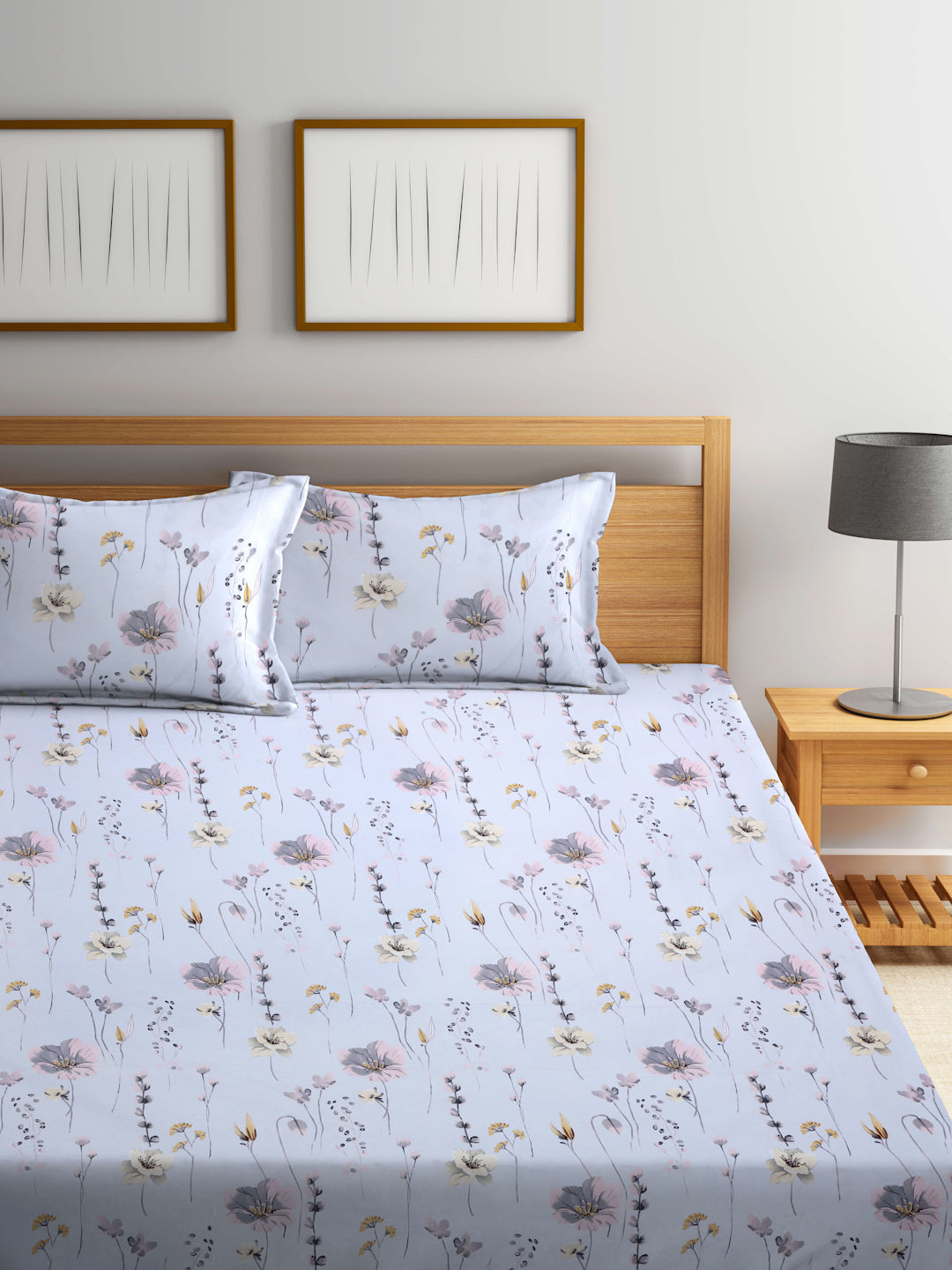 Arrabi Grey Floral TC Cotton Blend King Size Bedsheet with 2 Pillow Covers (250 X 215 cm)