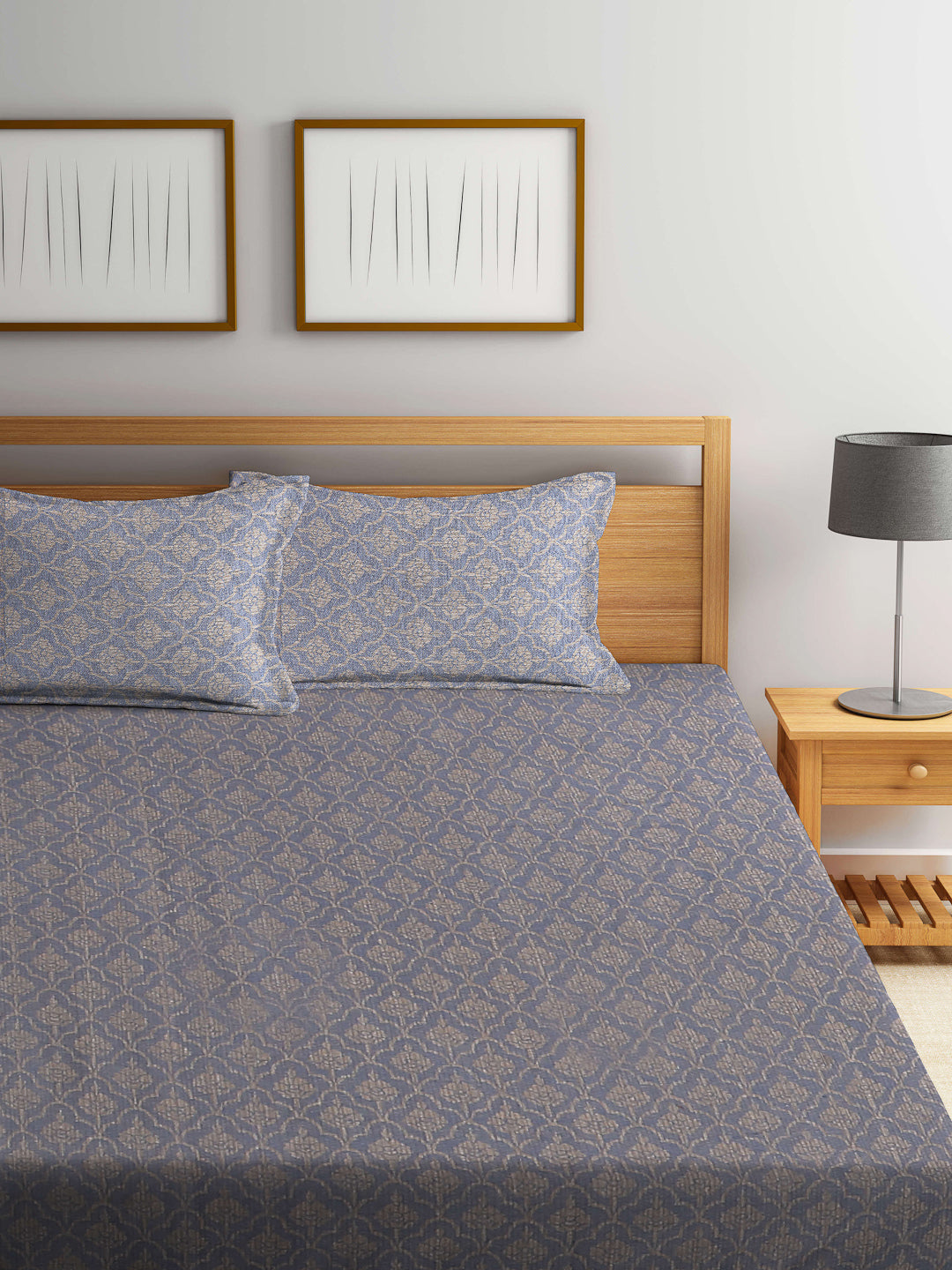 Arrabi Grey Floral Handwoven Cotton King Size Bedsheet with 2 Pillow Covers (260 X 230 cm)