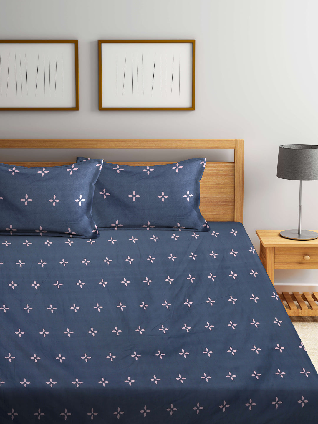 Arrabi Grey Leaf TC Cotton Blend King Size Bedsheet with 2 Pillow Covers (250 X 215 cm)