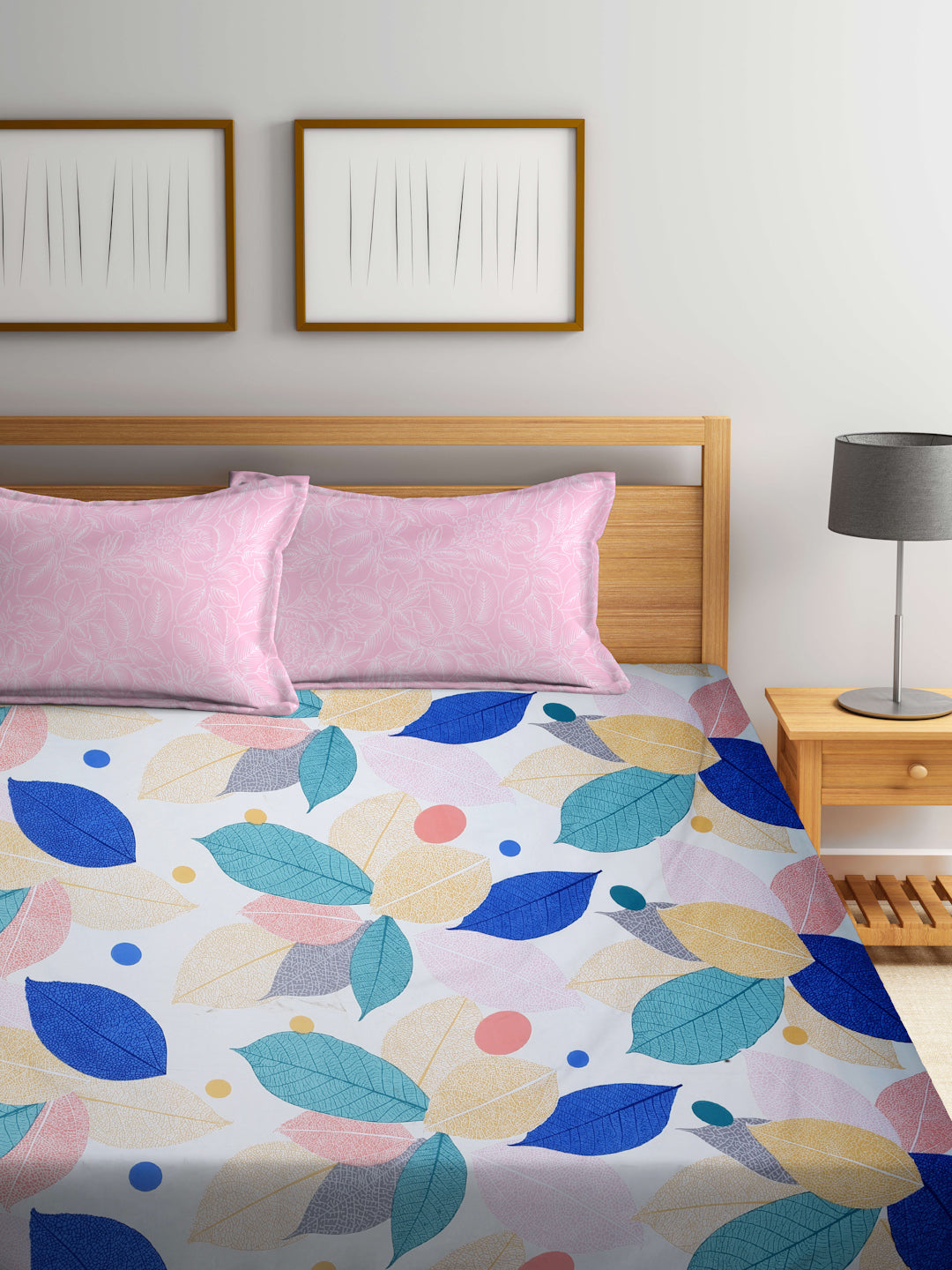 Arrabi Pink Leaf TC Cotton Blend Super King Size Bedsheet with 2 Pillow Covers (270 X 260 cm)