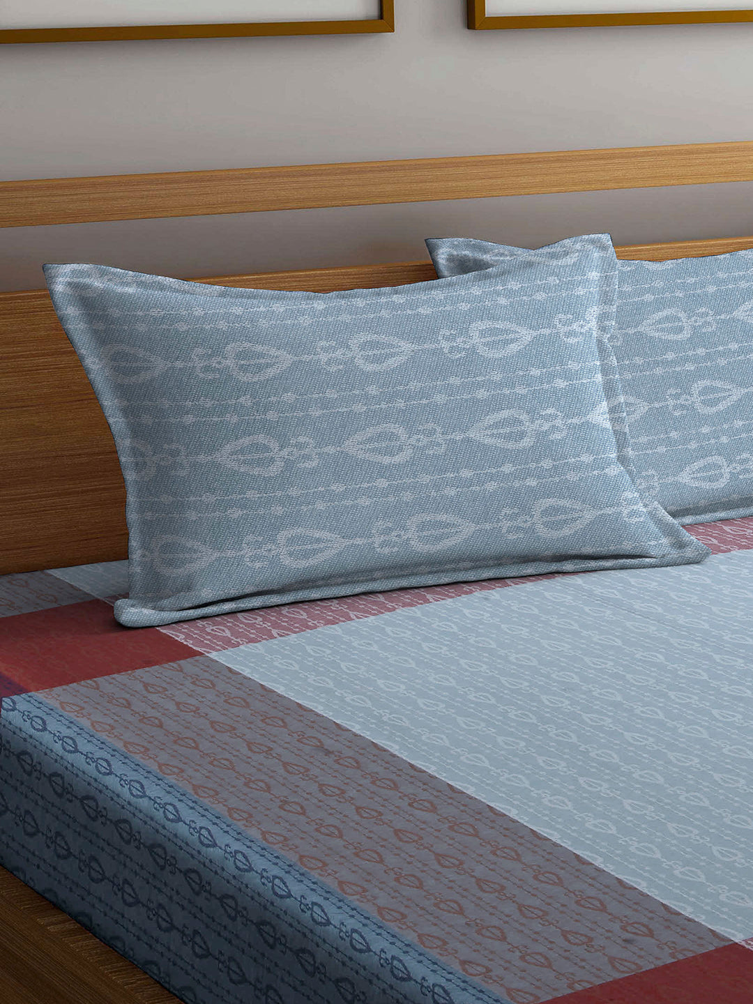 Arrabi Multi Indian Handwoven Cotton Super King Size Bedsheet with 2 Pillow Covers (270 X 270 cm)
