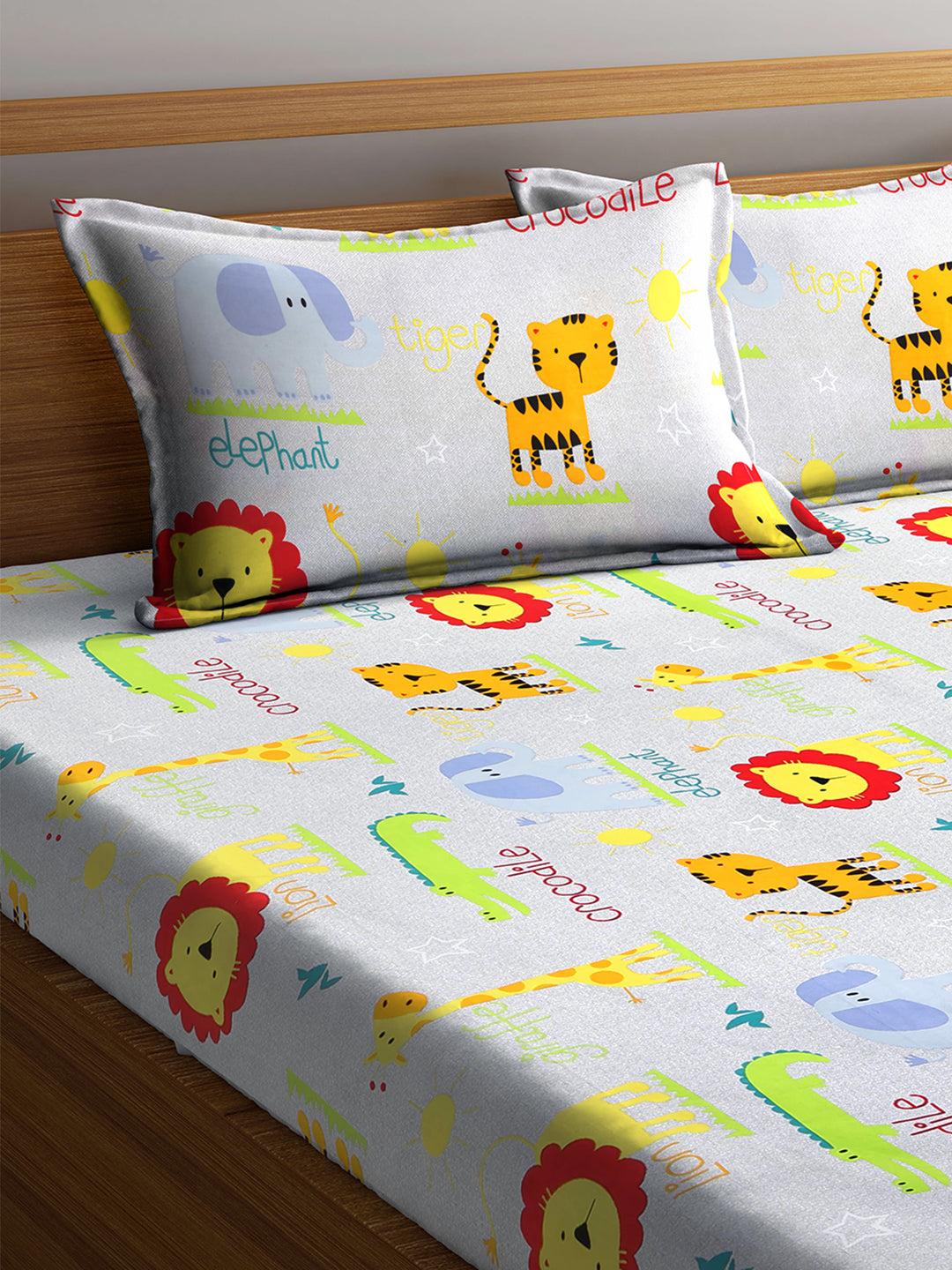 Kid's Special King Size Bed Sheet Set with 2 Pillow Covers by Arrabi® (250 x 220 cm)