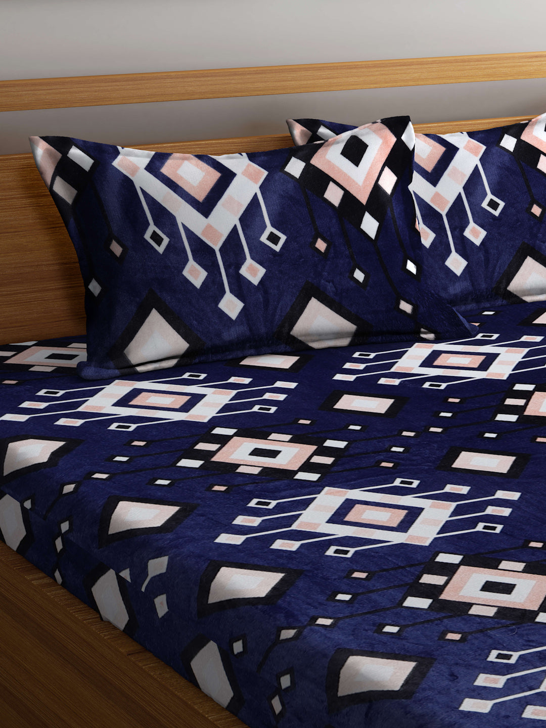 ARRABI® King Size Winter Woolen Bedsheet with 2 Pillow Covers (235 X 215 cm)