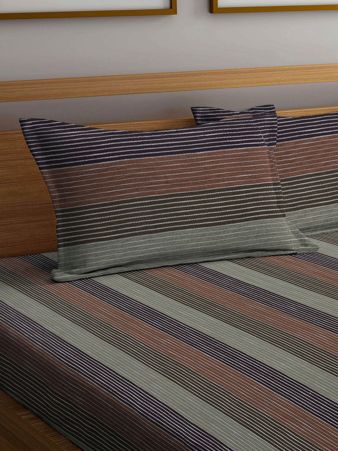 Arrabi Multi Stripes Handwoven Cotton Super King Size Bedsheet with 2 Pillow Covers (270 X 260 cm)