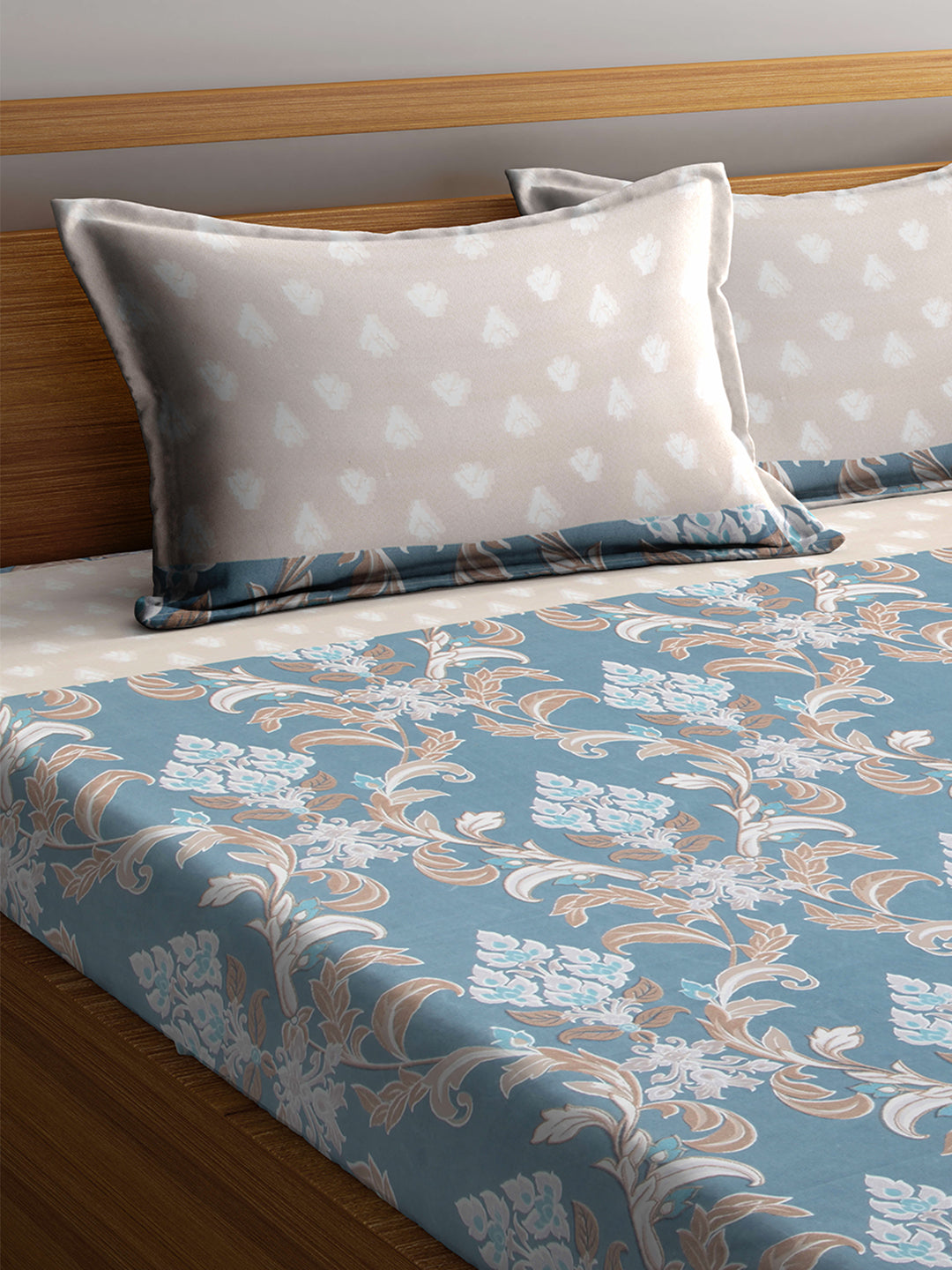 ARRABI® Super King Size Elastic Fitted Bedsheet with Two Pillow Covers (260 x 260 cm) (Luxury Collection)