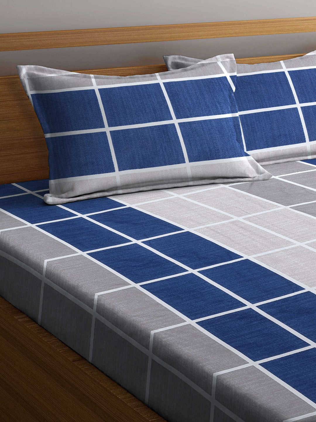 Arrabi Blue Checks TC Cotton Blend Double Size Bedsheet with 2 Pillow Covers (250 x 220 cm)