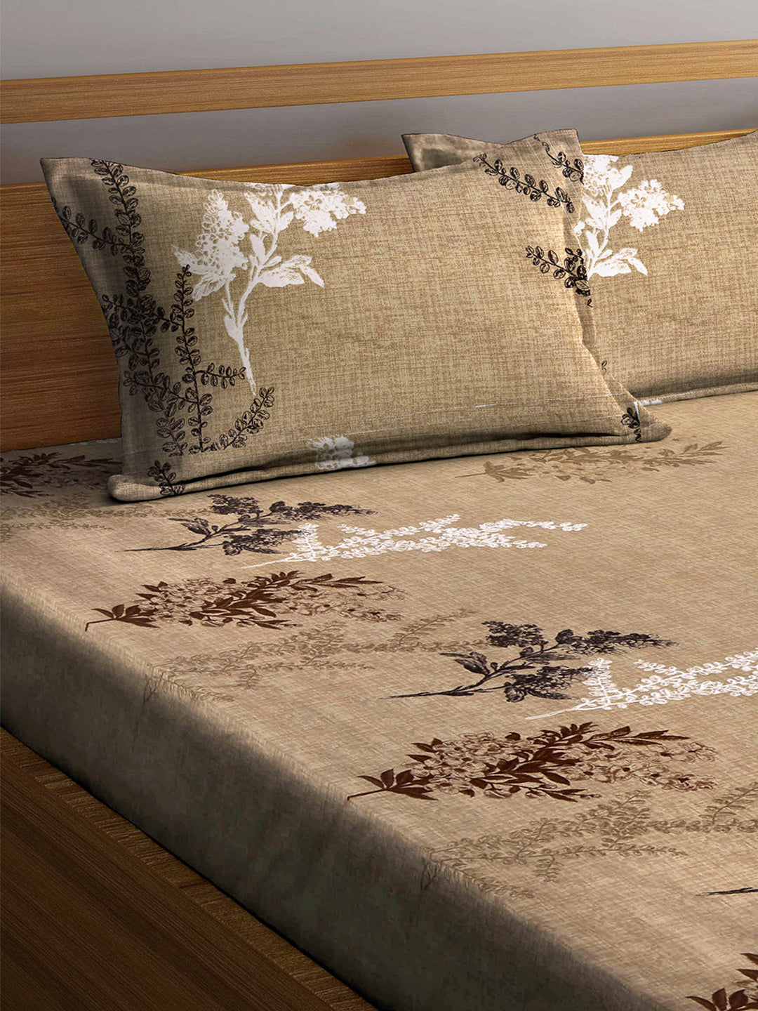 Arrabi Brown Floral TC Cotton Blend King Size Fitted Bedsheet with 2 Pillow Covers (250 X 220 cm)