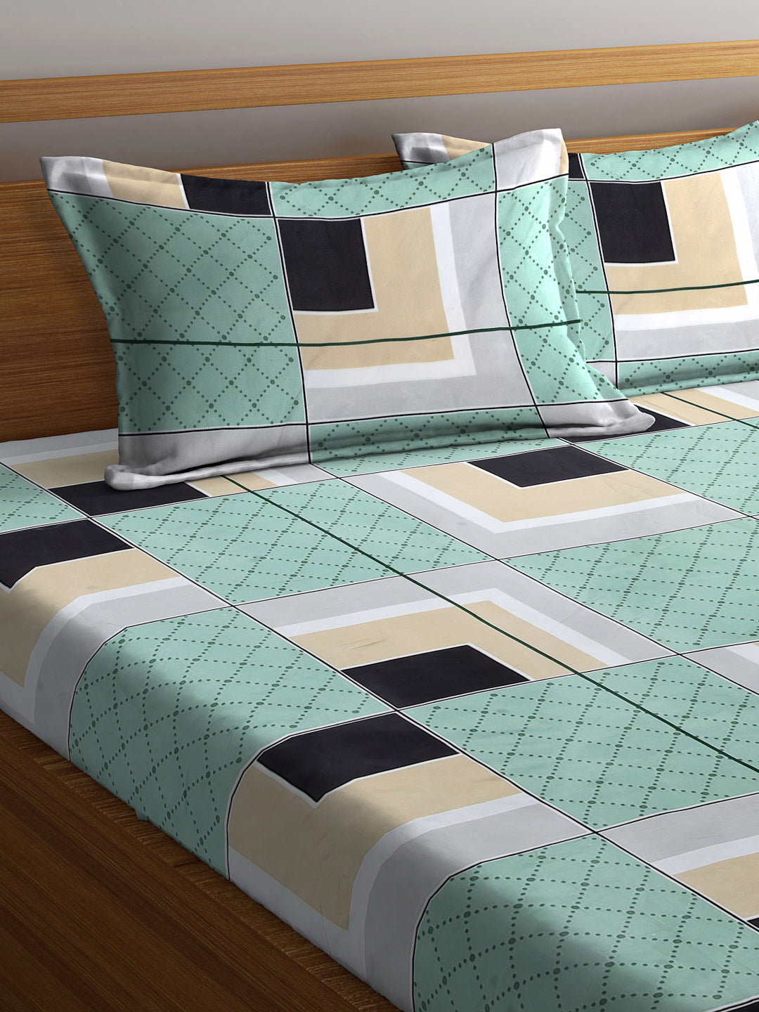 Arrabi Green Geometric TC Cotton Blend Double Size Bedsheet with 2 Pillow Covers (250 x 215 cm)