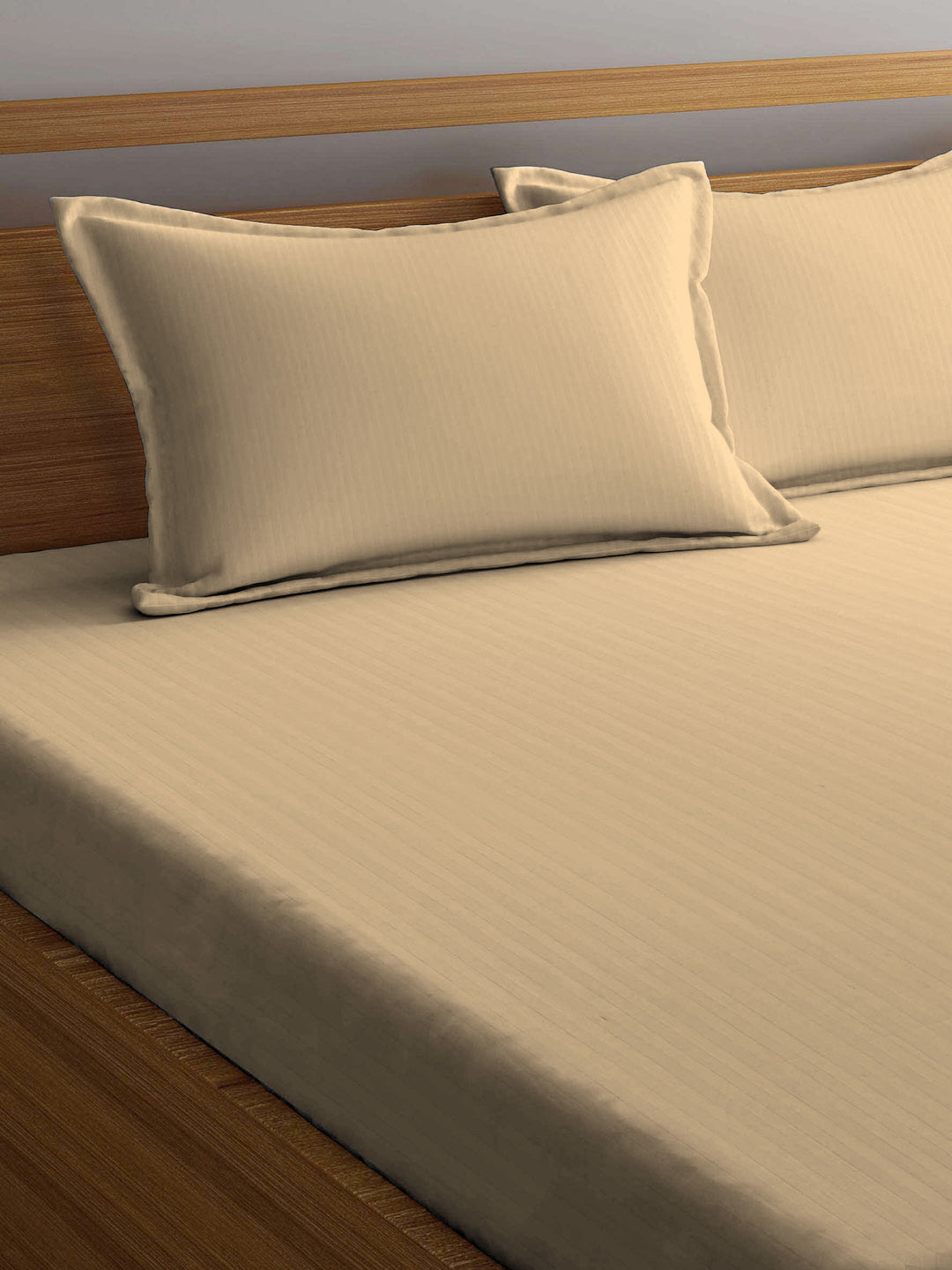 Arrabi Cream Solid TC Cotton Blend Double Size Bedsheet with 2 Pillow Covers (250 x 220 cm)