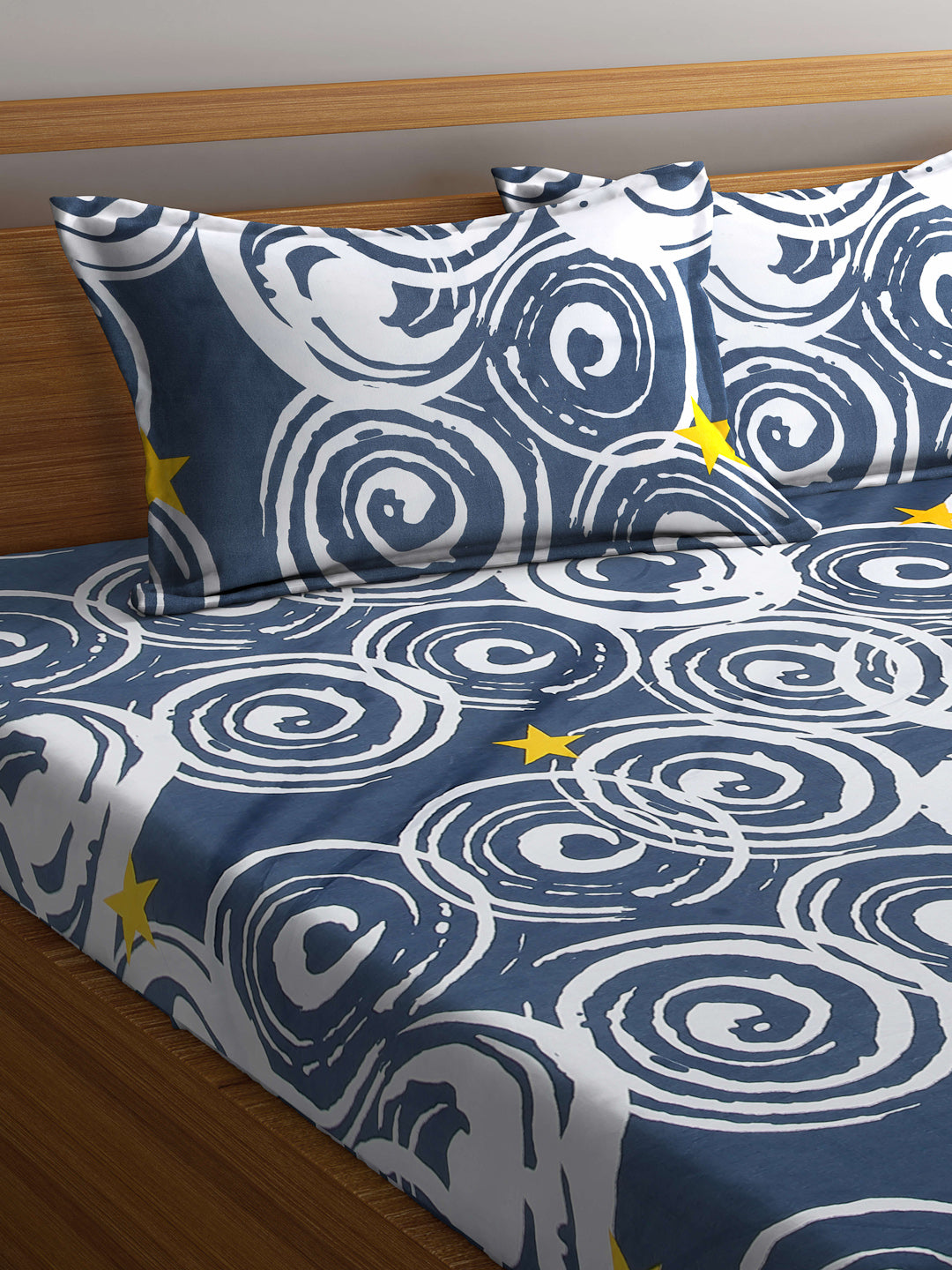 Arrabi Grey Graphic TC Cotton Blend Double Size Bedsheet with 2 Pillow Covers (250 x 215 cm)