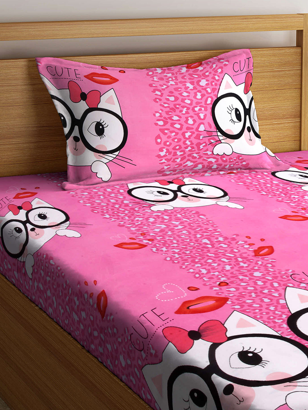 Arrabi Pink Graphic TC Cotton Blend Single Size Fitted Bedsheet with 1 Pillow Cover (220 X 150 cm)