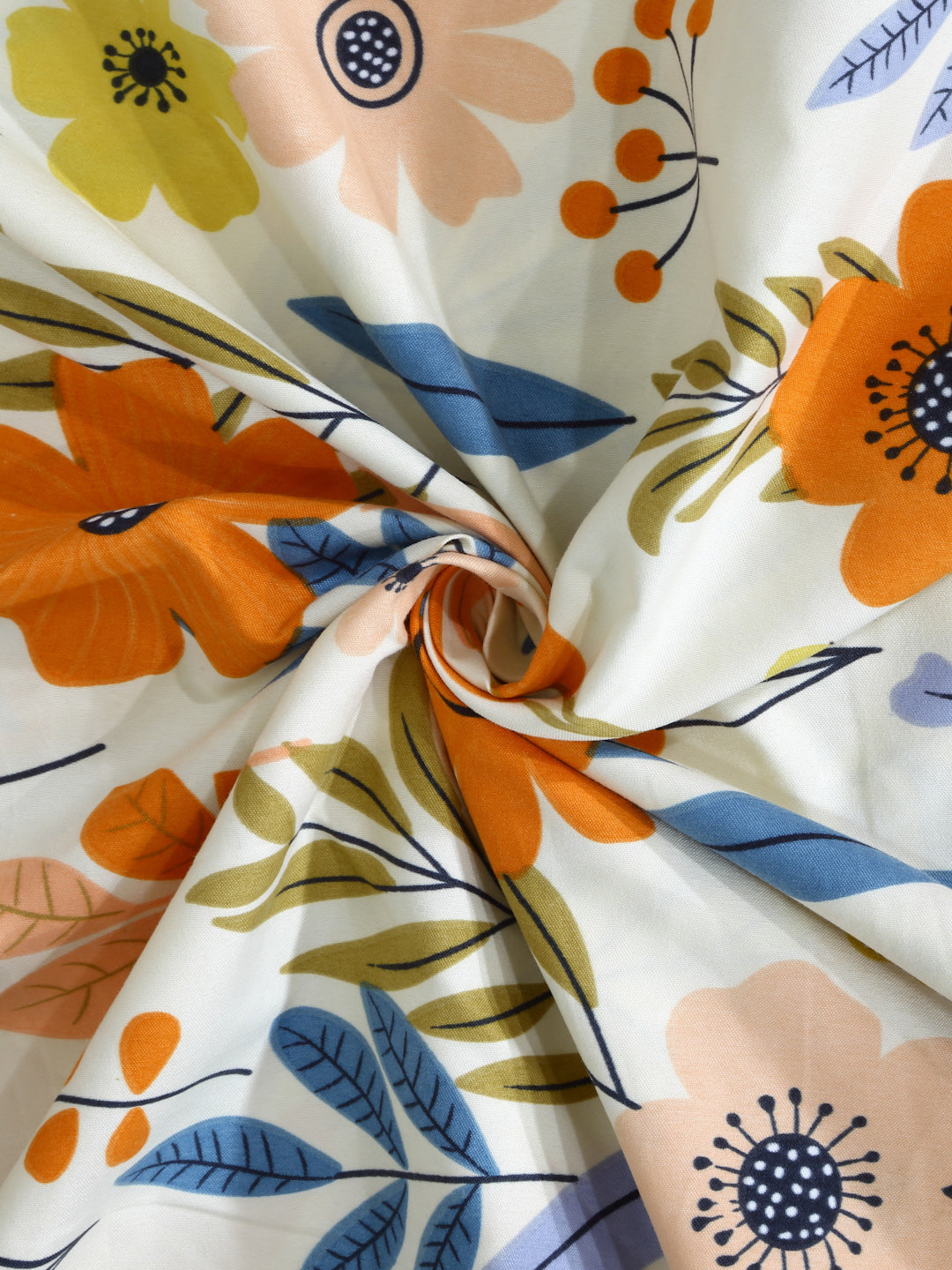 Arrabi Cream Floral TC Cotton Blend Super King Size Bedsheet with 2 Pillow Covers (270 X 260 cm)