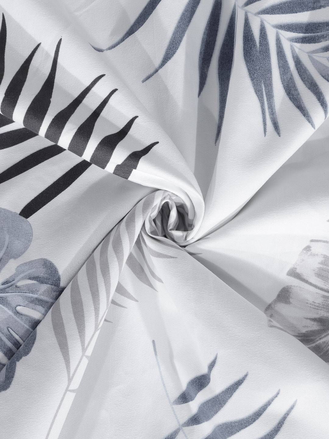 Arrabi White Leaf TC Cotton Blend 350 GSM Double Size Comforter (240 x 215 cm)