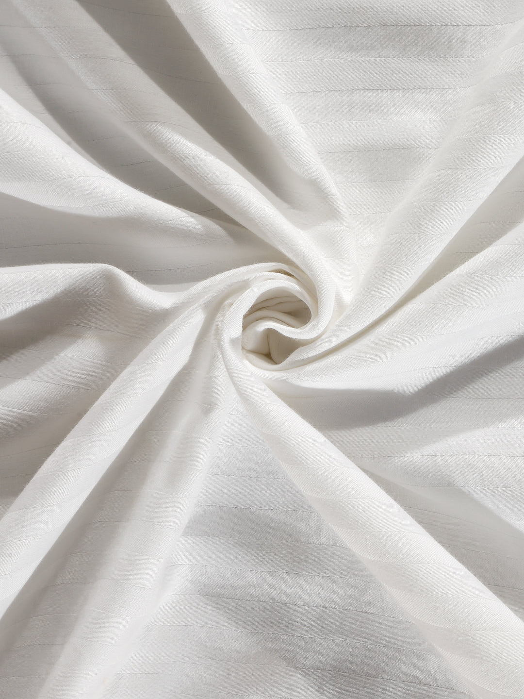 Arrabi White Stripes TC Cotton Blend Double Size Bedsheet with 2 Pillow Covers (250 x 220 cm)