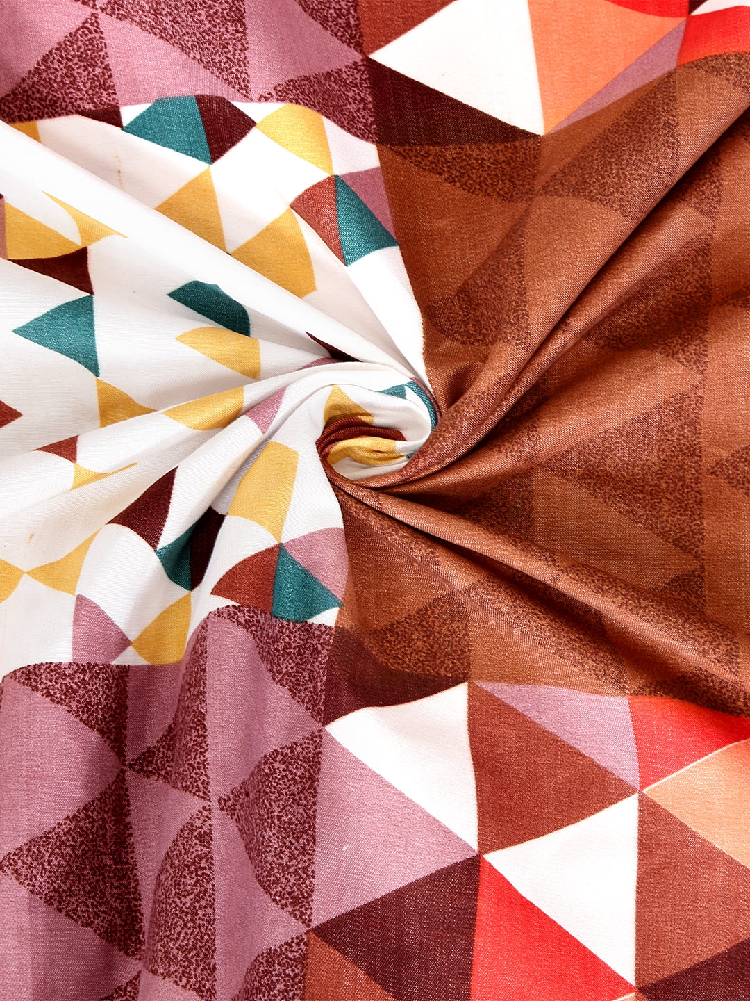 Arrabi Brown Geometric TC Cotton Blend Single Size Fitted Bedsheet with 1 Pillow Cover (220 X 150 cm)