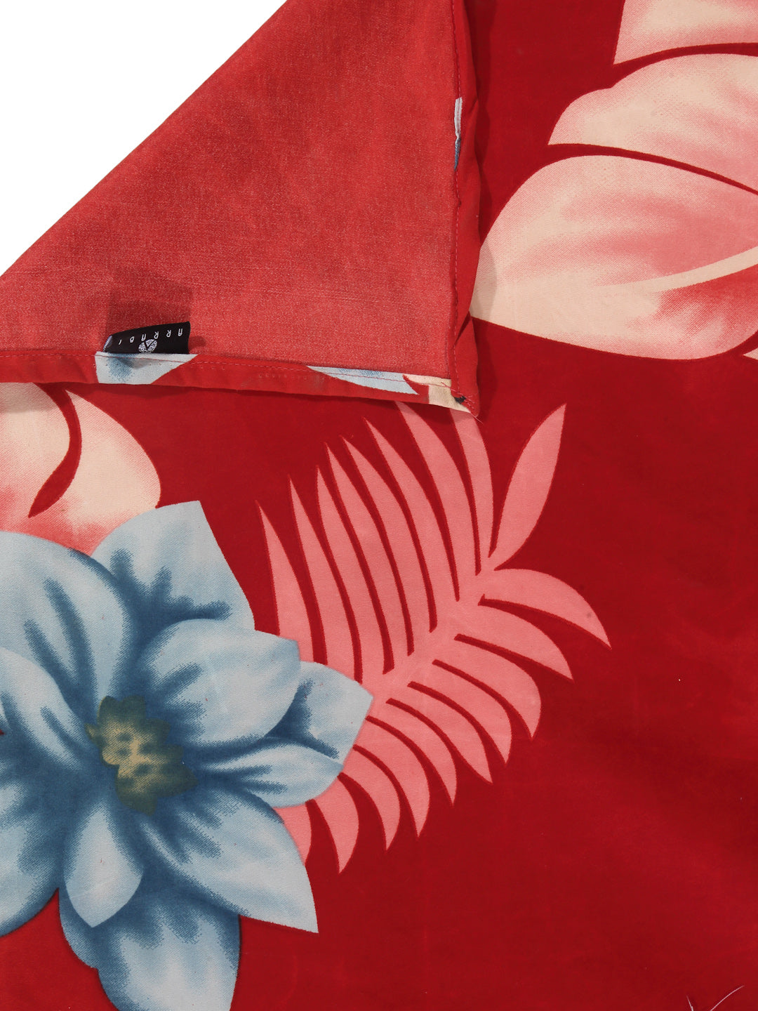 Arrabi Red Floral TC Cotton Blend King Size Bedsheet with 2 Pillow Covers (250 X 215 cm)
