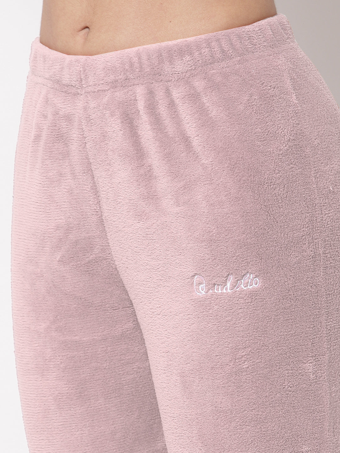 Arrabi Women LightPink Wool Blend Solid Winter Night Suit